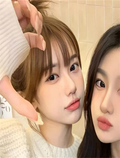 情色片技术揭秘：《超人马大姐》的创作历程与幕后故事 ——情色片的专业鉴赏