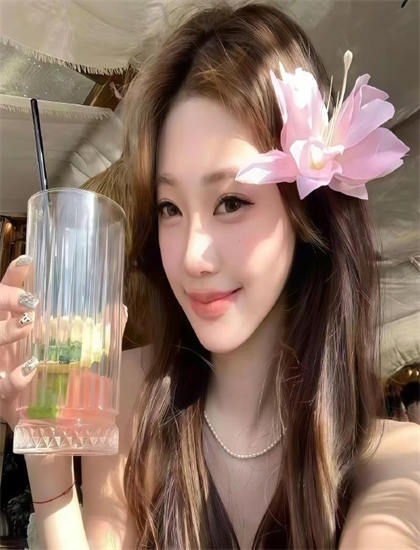 经济的《百分百感觉》幕后故事了解指南：制作背景与趣闻分享